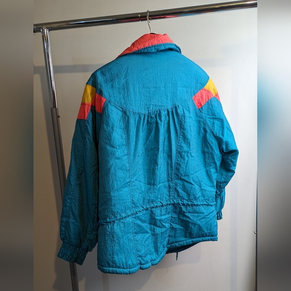 Ski jacket - Picture 2 of 3